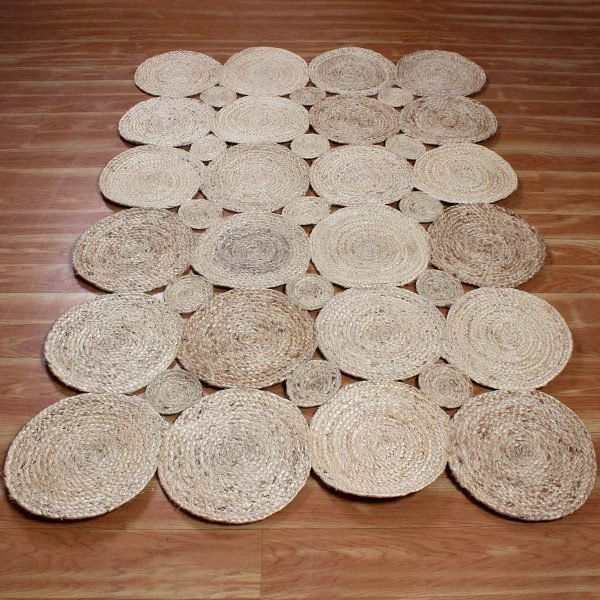 Hand Braided Beige Scalloped Natural Jute Dinning Area Rug - Image 3