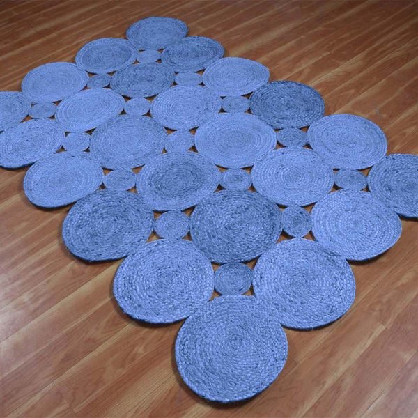 Hand Braided Natural Blue Scalloped Jute Rug - Image 3