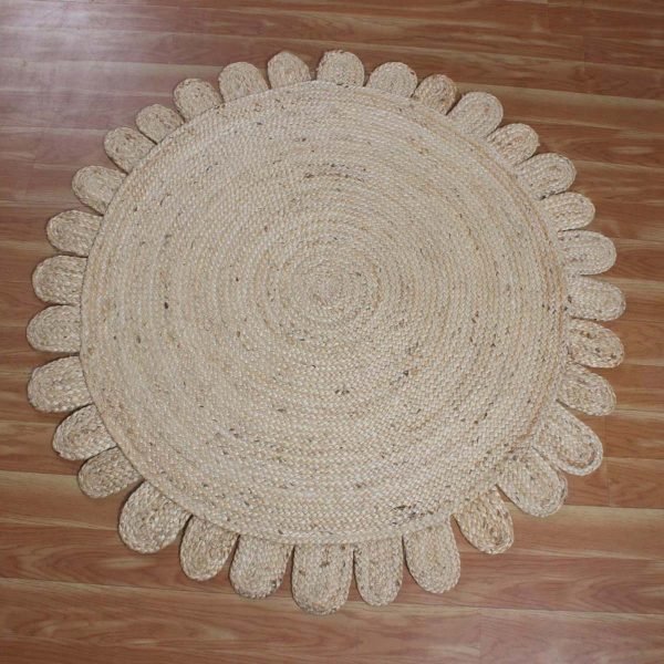 Natural Beige Hand Braided Scollped Round Area Jute Rug - Image 3