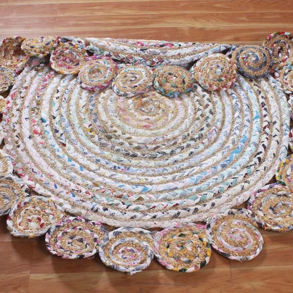 Cotton Jute Hand Braided Scalloped Area Rug - Image 4