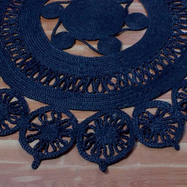Hand Braided Black Jute Scalloped Round Area Rug - Image 4