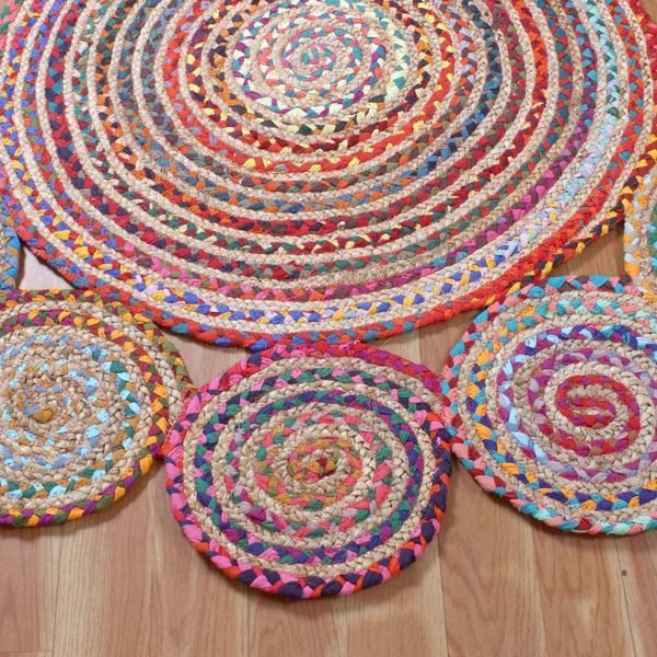 Hand Braided Cotton And Jute Multicolor Scalloped Rug - Image 5