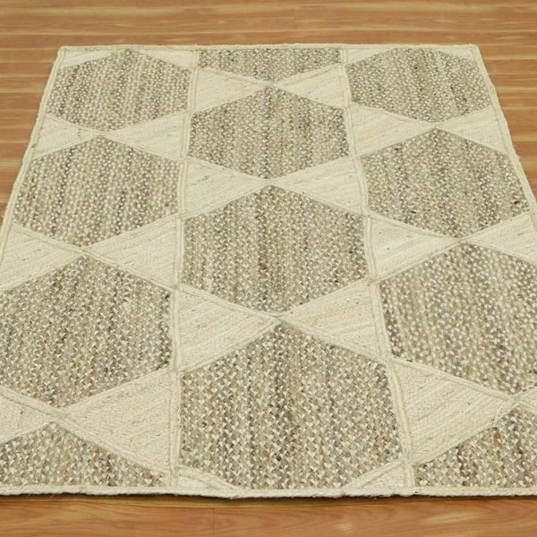 Handcrafted White Beige Geometric Rug - Image 3