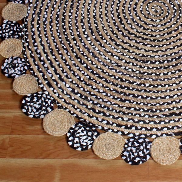 Hand Braided Cotton Jute Blue Scalloped Rug - Image 5