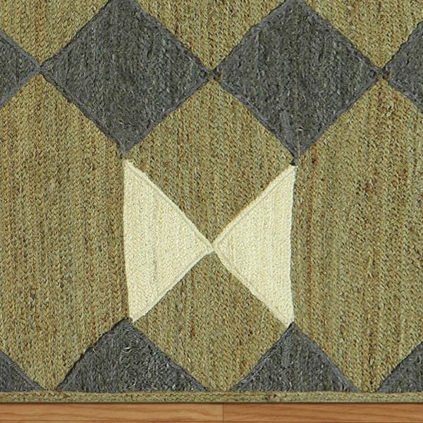 Hand Braided Green Black Geometric Outdoor Rug - Image 5
