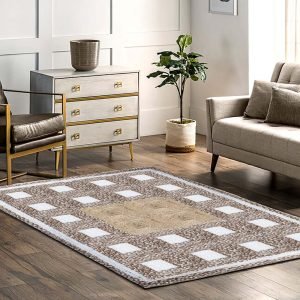 Handmade Jute Beige Geometric Home Decor Rug