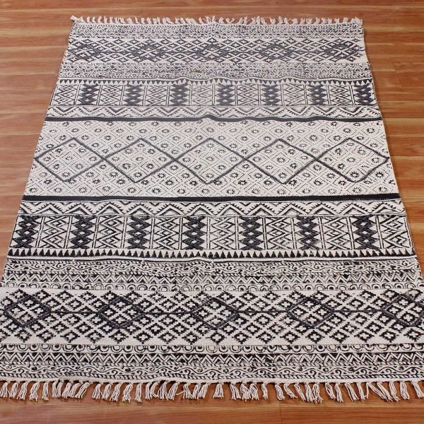 Handmade Cotton Gray Geometric Home Decor Carpet - Image 3
