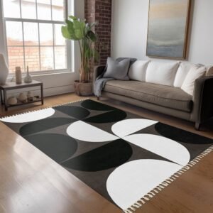 Black and White Handmade Geometric Rug with Cotton