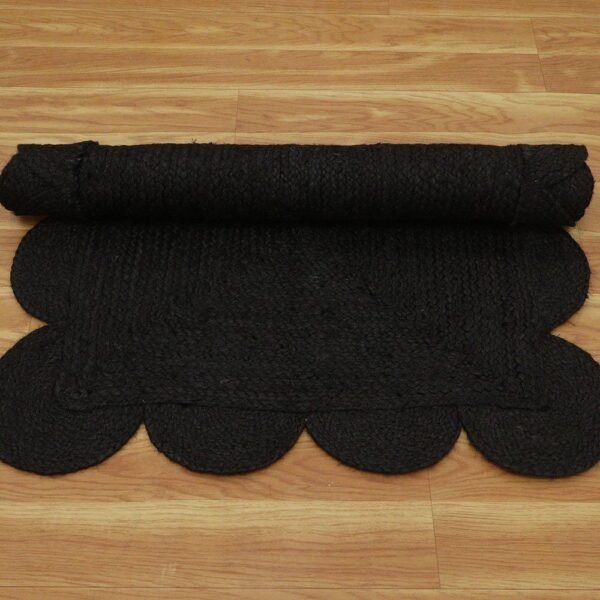 Elegant Scalloped Hand-Braided Jute Area Rug – Large Size - Image 8