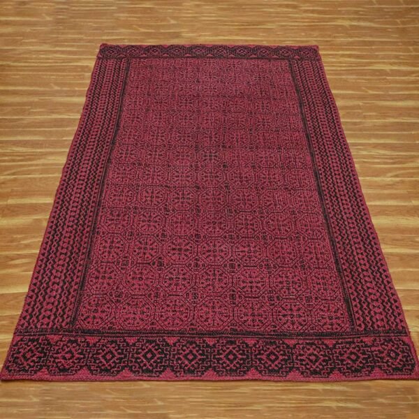 Bordered Handmade Rug with Classic Block Printed Borders - Image 4