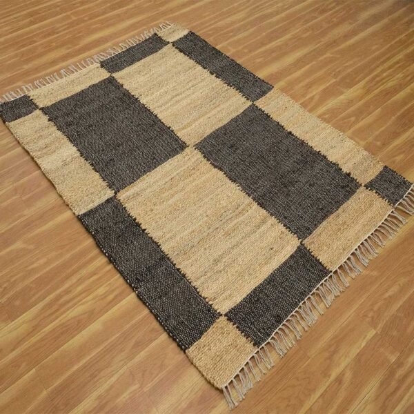 Hand Woven Brown Jute 4.5x6 Area Rug - Image 4